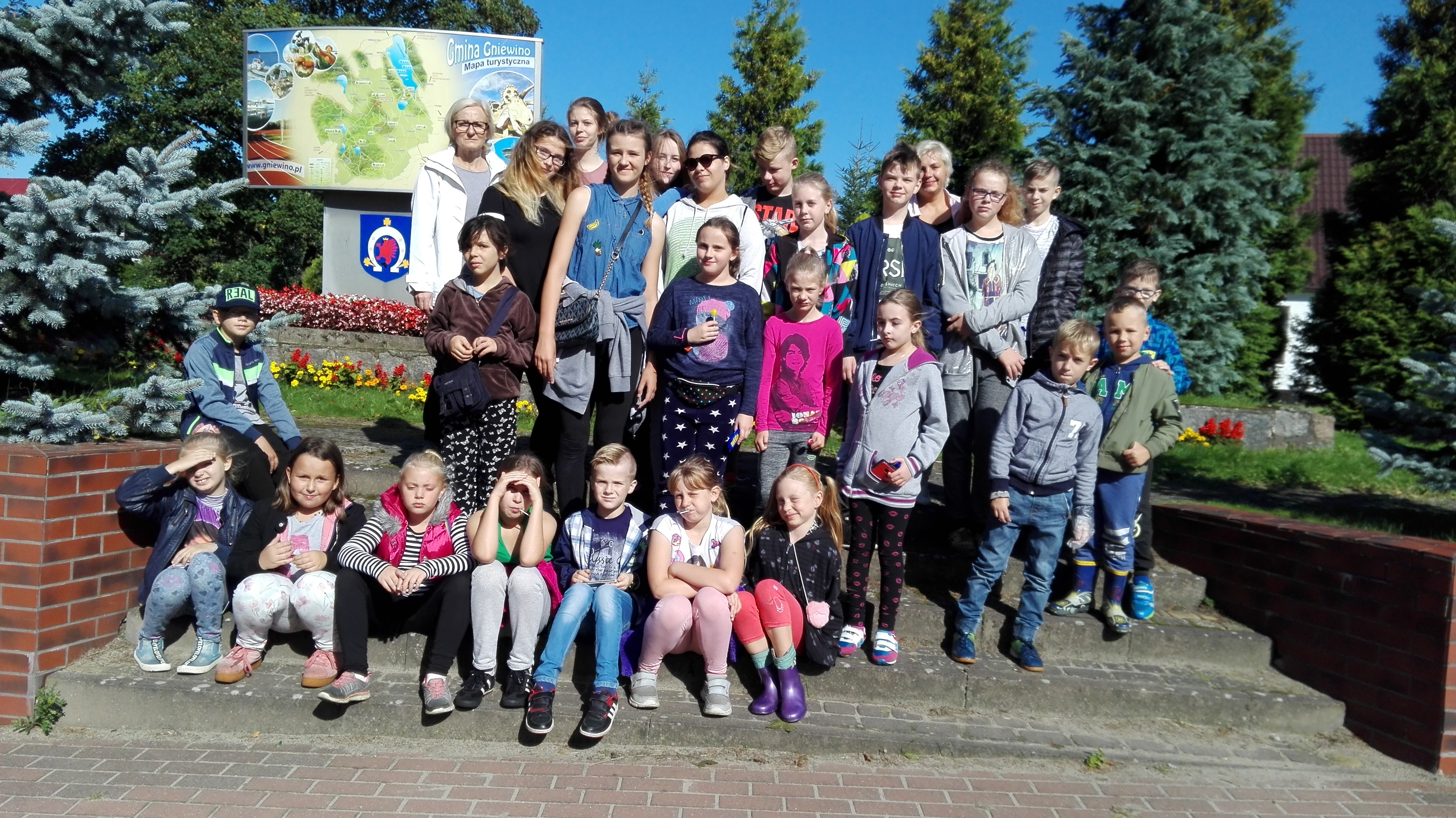 ,,SPRZĄTANIE ŚWIATA” W GNIEWINIE