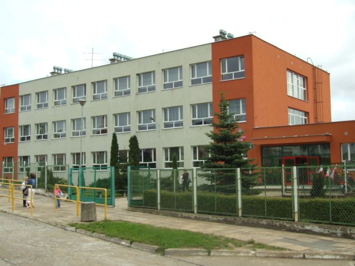 III  wojewódzki konkurs recytatorski poezji angielskiej oraz niemieckiej