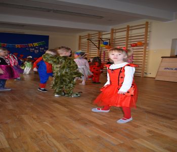Bal karnawałowy w Punkcie Przedszkolnym. zdjecie 8