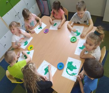 Światowy Dzień Ziemi w przedszkolu. zdjecie 7