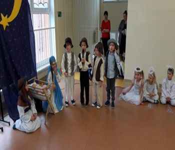 Dzień Babci i Dziadka w zerówkach zdjecie 7