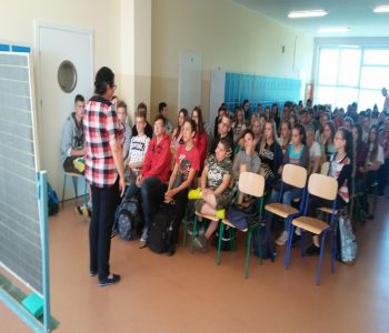 Warsztaty z Elwirą Lelental. O dopalaczach i narkotykach. zdjecie 4