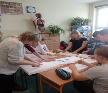 ŹRÓDEŁKO W SZKOLE - AKTYWNI UCZNIOWIE I RODZICE zdjecie 13