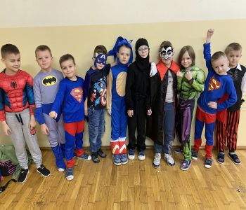 Bal karnawałowy klas 0-3 zdjecie 46