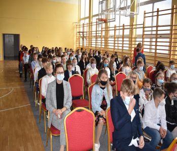 Uroczyste rozpoczęcie roku szkolnego 2021/2022 zdjecie 1