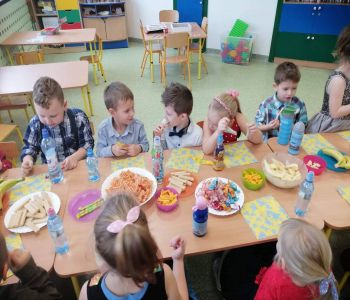 Andrzejki w przedszkolu. zdjecie 47