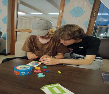 Wycieczka  ,,W Krainie  Cebularza” zdjecie 4