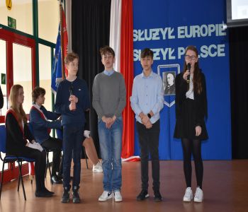 Urodziny patrona szkoły Gabriela Narutowicza. zdjecie 10