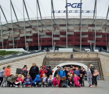 Wycieczka kl. 4b i 4c do Warszawy zdjecie 2
