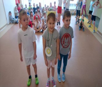 Wiosenne zmagania klas zerowych. zdjecie 41