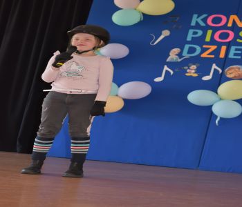 Konkurs piosenki dziecięcej dla klas 1-3 rozstrzygnięty. zdjecie 0