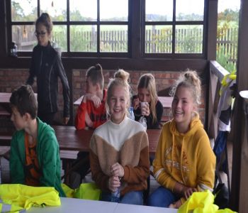 GRA TERENOWA- rozegrana w ramach obchodów 80 rocznicy wybuchu II wojny światowej zdjecie 5