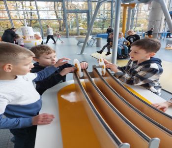 Przedszkolaki w Centrum Nauki Experyment. zdjecie 9