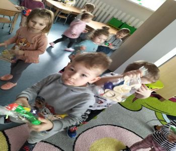 Zajączek wielkanocny w przedszkolu. zdjecie 14