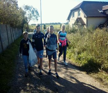,,SPRZĄTANIE ŚWIATA” W GNIEWINIE zdjecie 5