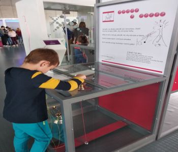 Wycieczka kl. 1A do Centrum Nauki Eksperyment. zdjecie 224