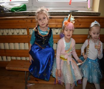 Bal karnawałowy w Punkcie Przedszkolnym. zdjecie 30