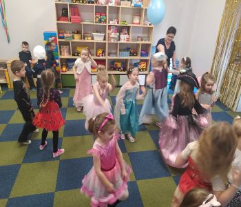 Bal karnawałowy w przedszkolu 2021r. zdjecie 5