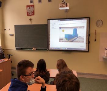 Zajęcia edukacyjno – informacyjne z zakresu energetyki jądrowej oraz nowy sprzęt. zdjecie 2