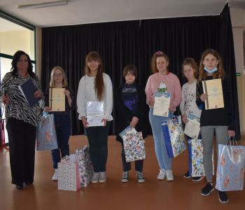 Kornelia Krefta laureatką  Ogólnopolskiego Konkursu  Matematyczno-Plastycznego  zdjecie 2