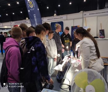 Liceum Mistrzostwa Sportowego na Edukacyjnych Targach Kariery.  zdjecie 6