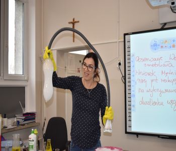 Żywa lekcja chemii zdjecie 12