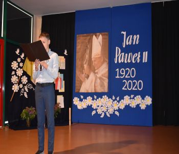 W hołdzie Janowi Pawłowi II. zdjecie 1