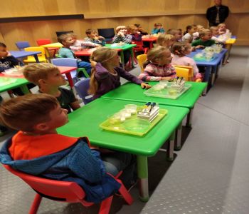 Wycieczka kl. 1A do Centrum Nauki Eksperyment. zdjecie 18