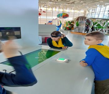 Klasy trzecie w Centrum Nauki Experyment. zdjecie 8