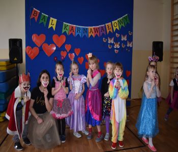 Bal karnawałowy w Punkcie Przedszkolnym. zdjecie 38