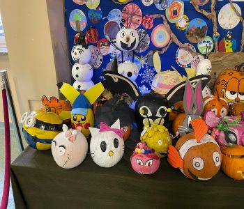 Jesienny konkurs na „Rzeźby z dyni”	 zdjecie 9