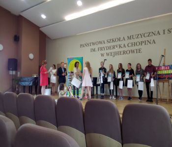 Sukces Emilii Warmińskiej w Przeglądzie Talentów Wokalnych 2017 w Wejherowie zdjecie 2