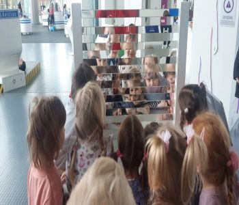 Przedszkolaki w Centrum Nauki Experyment. zdjecie 8