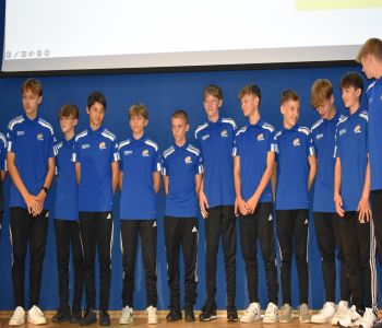 Przyjęcie w poczet uczniów Szkoły Mistrzostwa Sportowego. zdjecie 3