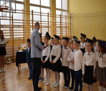 Ślubowanie pierwszoklasistów. zdjecie 14