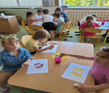 Dzień Kropki w przedszkolu. zdjecie 14
