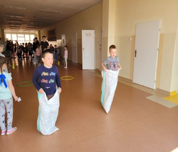 Dzień Dziecka w szkole. zdjecie 61
