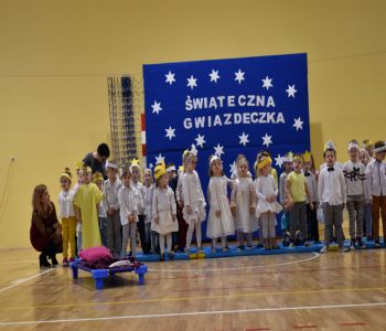 Dzień Babci i Dziadka w Punkcie Przedszkolnym 2020 r. zdjecie 17