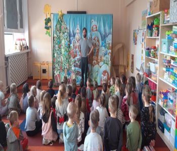 Występ teatru Blaszany Bębenek zdjecie 5