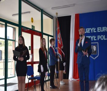 Urodziny patrona szkoły Gabriela Narutowicza. zdjecie 6