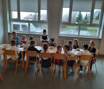 Wigilia w Punkcie Przedszkolnym 2020r. zdjecie 22