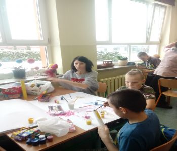 ŹRÓDEŁKO W SZKOLE - AKTYWNI UCZNIOWIE I RODZICE zdjecie 12