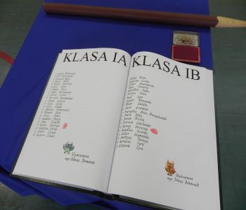 Ślubowanie pierwszoklasistów zdjecie 11