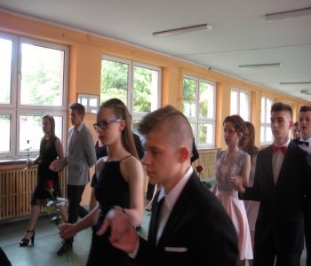 Bal gimnazjalny 2017 zdjecie 3