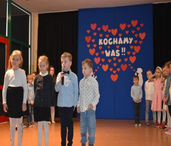 Dzień Babci i Dziadka w klasie 0A zdjecie 2