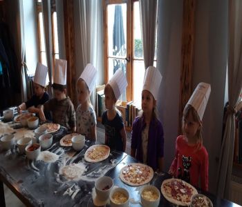 Warsztaty przygotowywania i wypieku pizzy dla Przedszkolaków. zdjecie 15