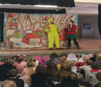 Występ teatru Blaszany Bębenek zdjecie 23
