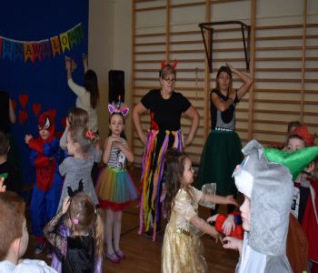 Bal karnawałowy w Punkcie Przedszkolnym. zdjecie 55