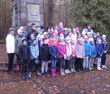 Wycieczka do Piaśnicy i Wejherowa zdjecie 3
