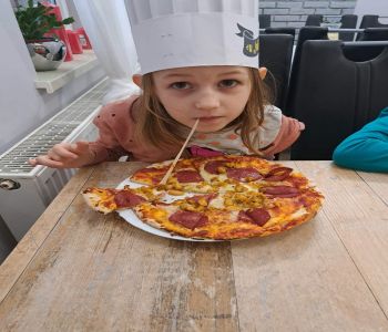 Dzień pizzy w przedszkolu. zdjecie 8